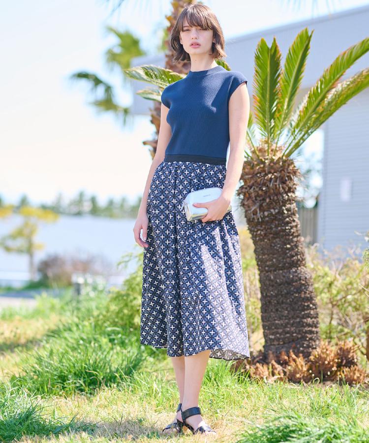 ドレステリア(レディース)(DRESSTERIOR(Ladies))の【洗える】オーバーラップサークルフレンチスリーブワンピ16