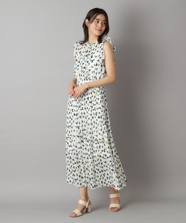 ドレステリア(レディース)(DRESSTERIOR(Ladies))のシアーリーフフリルスリーブワンピ10