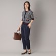 ドレステリア(レディース)(DRESSTERIOR(Ladies))の【再登場/後ろウエストゴム】タックナイロンテーパードパンツ7