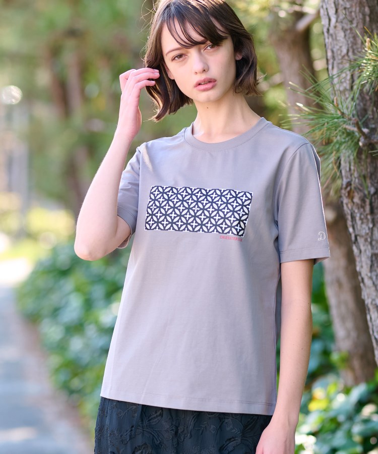 ドレステリア(レディース)(DRESSTERIOR(Ladies))のバックブリーズテックオーバーラップサークルプリントTシャツ15
