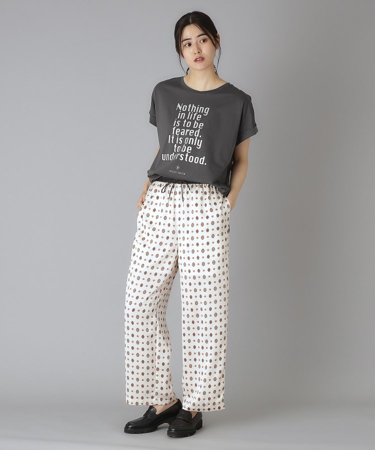ドレステリア(レディース)(DRESSTERIOR(Ladies))の箔PTドルマンスリーブロゴTシャツ8