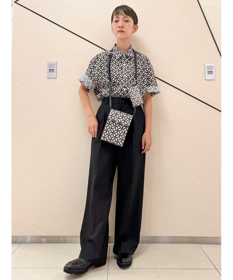 CLASSY.5月号掲載】オーバーラップサークル 再生皮革ミニ CLASSY.5月号掲載】オーバーラップサークル 再生皮革ミニ