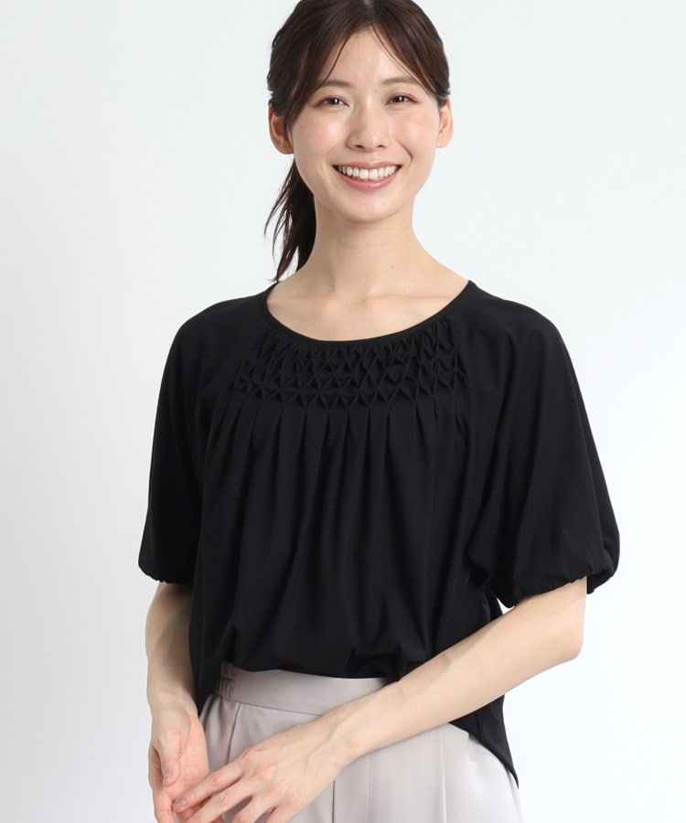 リフレクト(Reflect)の【SALE／接触冷感／洗える】スモッキング刺繍ジャージブラウス ブラック(019)