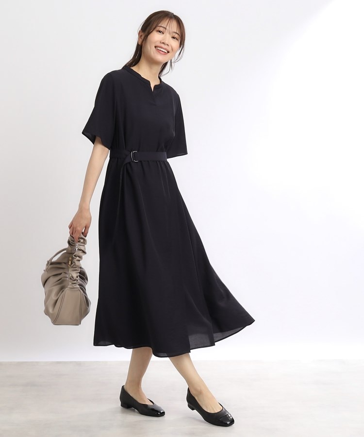 SALE／洗える／サッシュベルト付き】ラップ風デザインワンピース