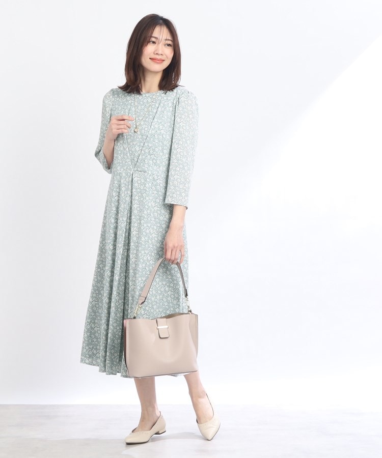 リフレクト(Reflect)の【SALE/WEB限定カラーあり／マシンウォッシュ可能】小花柄フィット＆フレアワンピース12