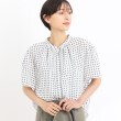 リフレクト(Reflect)の【SALE／接触冷感／手洗い可】ウインドミルモチーフプリントブラウス オフホワイト(103)