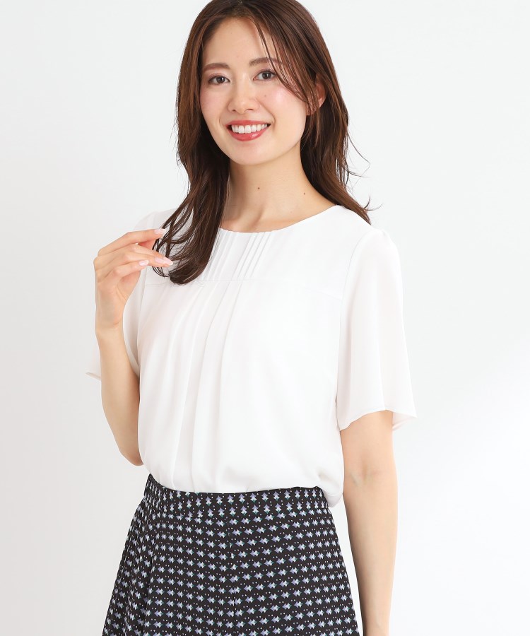リフレクト(Reflect)の【UVカット／接触冷感／マシンウォッシュ可】横切替ピンタックデザインブラウス アイボリー(004)