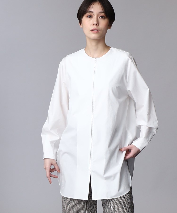インディヴィ ヴァイ(INDIVI V.A.I)の【日本製/コットン100%】デザインスリーブノーカラージップシャツ ホワイト(001)