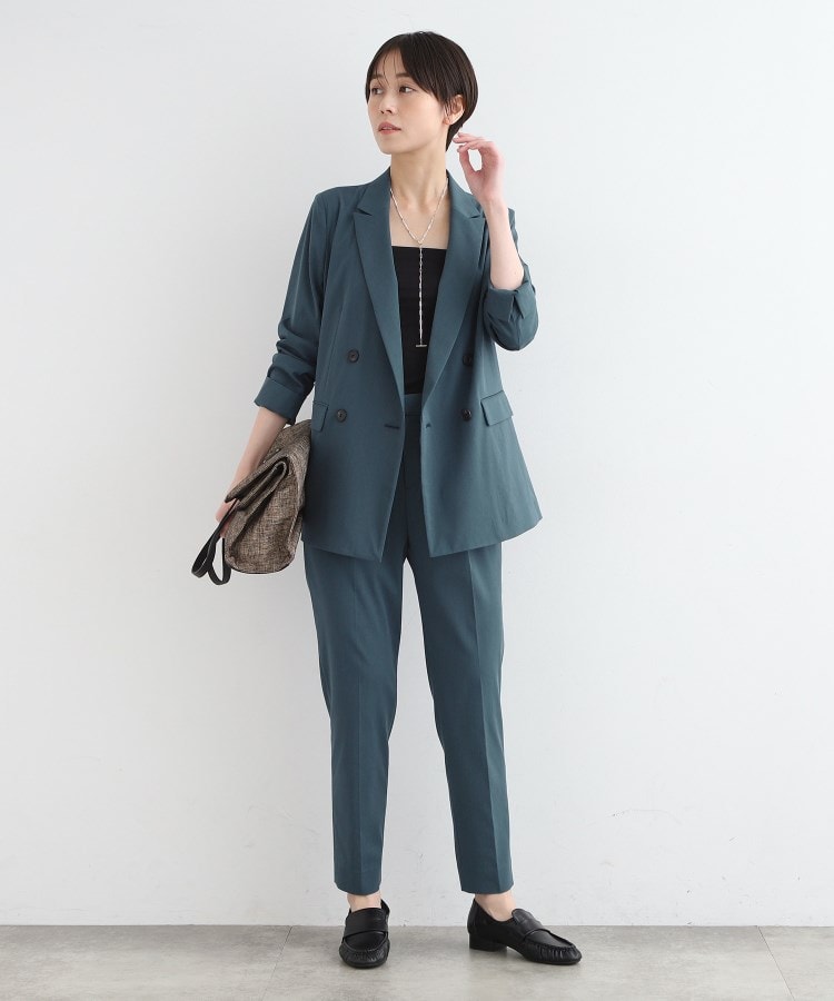 全国どこでも送料無料！ 美品✨INDIVI カーキ カラーレス セットアップ パンツスーツ スーツ・フォーマル・ドレス