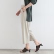 インディヴィ(INDIVI)の【洗える／UVケア／SETUP可能】麻混クロップドワイドパンツ14