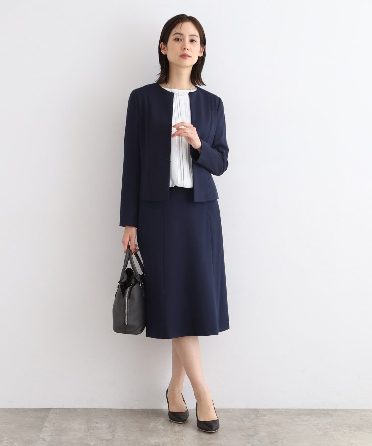インディヴィ(INDIVI)の【定番スーツ／ジャージ素材】ウエスト切り替えノーカラージャケット8