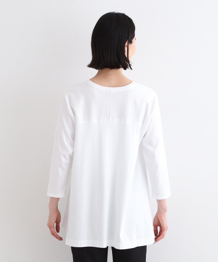 インディヴィ(INDIVI)の【洗える／キレイめ/日本製】バックフレア ロングTシャツ20