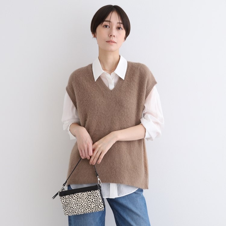 インディヴィ(INDIVI)の【フォックス混】ゆるシルエットヘアリーニットベスト ニット/セーター