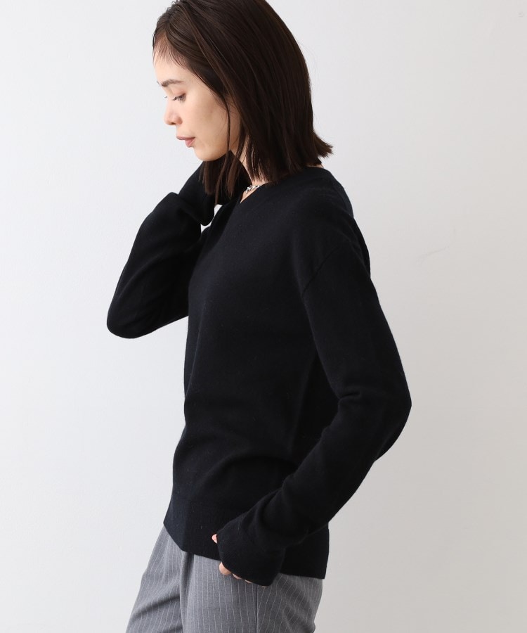 インディヴィ(INDIVI)の【カシミヤ混】Vネックコクーンシルエットニット5