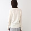 インディヴィ(INDIVI)の【カシミヤ混】Vネックコクーンシルエットニット2