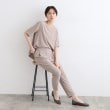 インディヴィ(INDIVI)の【洗える／UVケア／SETUP可能】ラップ風テーパードパンツ8