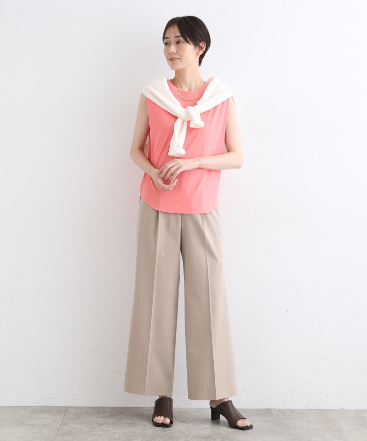 インディヴィ(INDIVI)の【洗える】タックデザインノースリーブTシャツ15