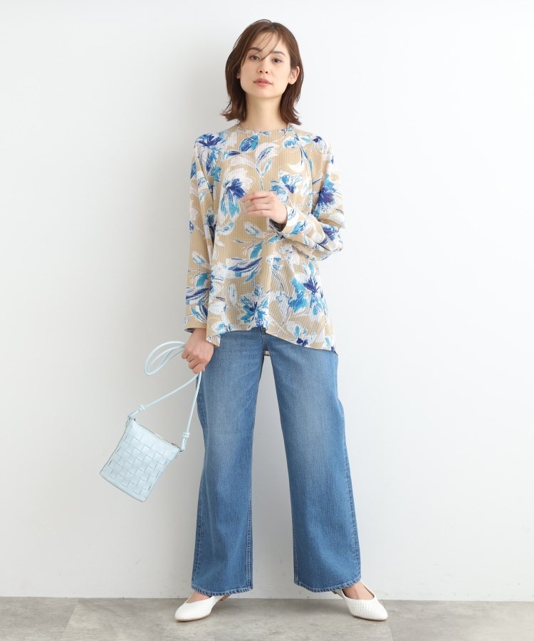 春の新作!/洗える/日本製】アートタッチフラワーブラウス 春の新作!/洗える/日本製】アートタッチフラワーブラウス