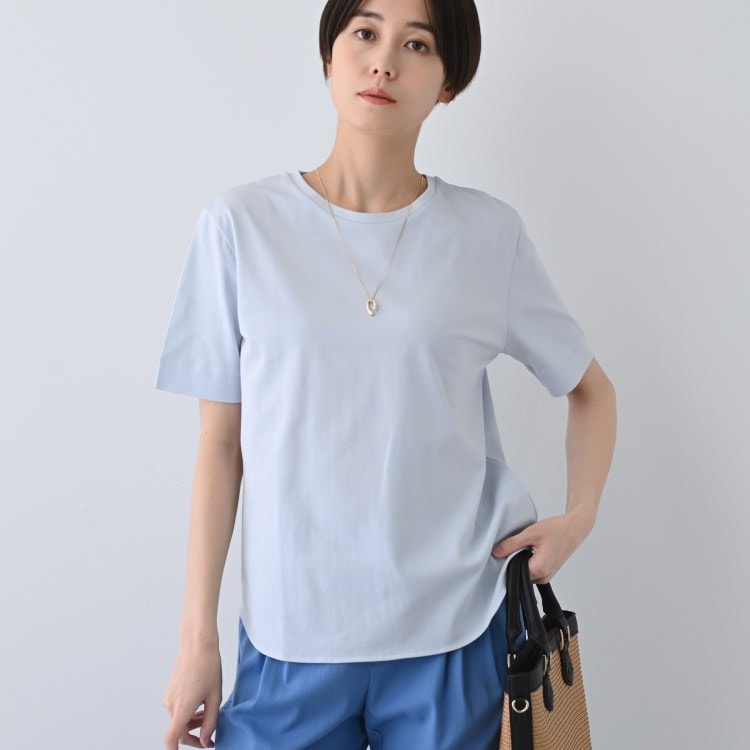 インディヴィ(INDIVI)の【洗える】シンプルきれいめ無地Tシャツ Ｔシャツ