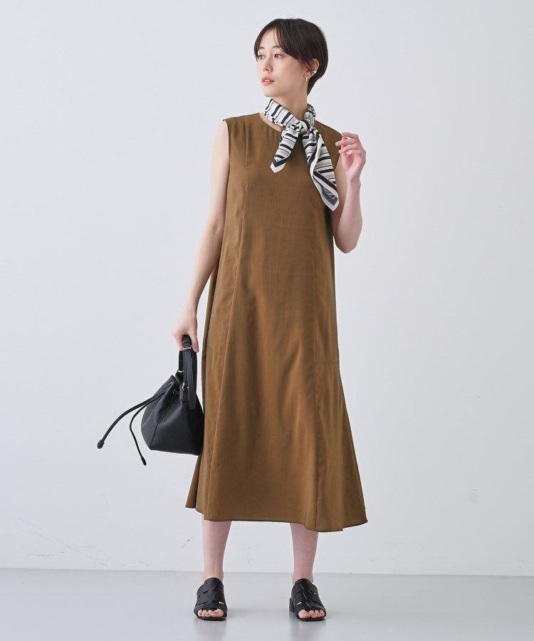 インディヴィ(INDIVI)の春SALE！【通気性◎撥水／接触冷感／UVケア】フレアワンピース2