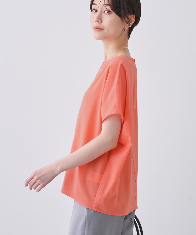 インディヴィ(INDIVI)の春SALE！【通気性◎撥水／接触冷感／UVケア】ドルマンスリーブブラウス10