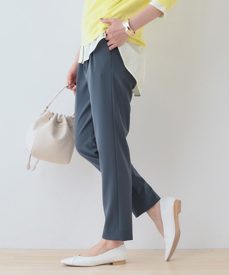 インディヴィ(INDIVI)の春SALE！【褒められパンツ】ストレッチ タックテーパードパンツ18
