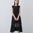 インディヴィ ヴァイ(INDIVI V.A.I)の春SALE！【日本製／トリアセテート】ボリュームヘムデザインワンピース ブラック(019)