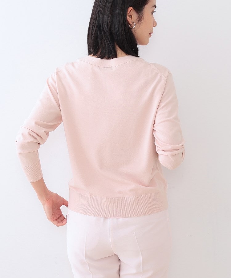 インディヴィ(INDIVI)の春SALE！【洗える／シルク混】きれいめVネックニット7