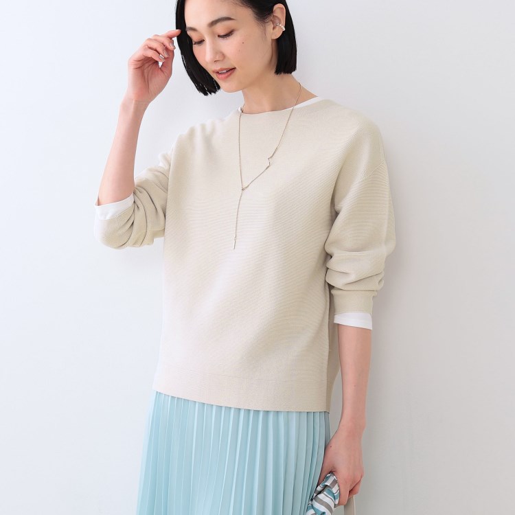 インディヴィ(INDIVI)の春SALE！【洗える／無縫製／6色展開】袖フォルム ボートネックニット ニット/セーター