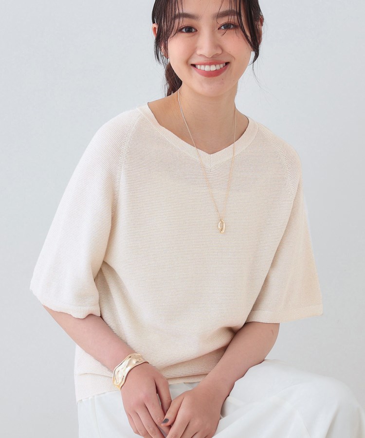 インディヴィ(INDIVI)の新色登場！【上品ラメ素材】フレアスリーブニット2