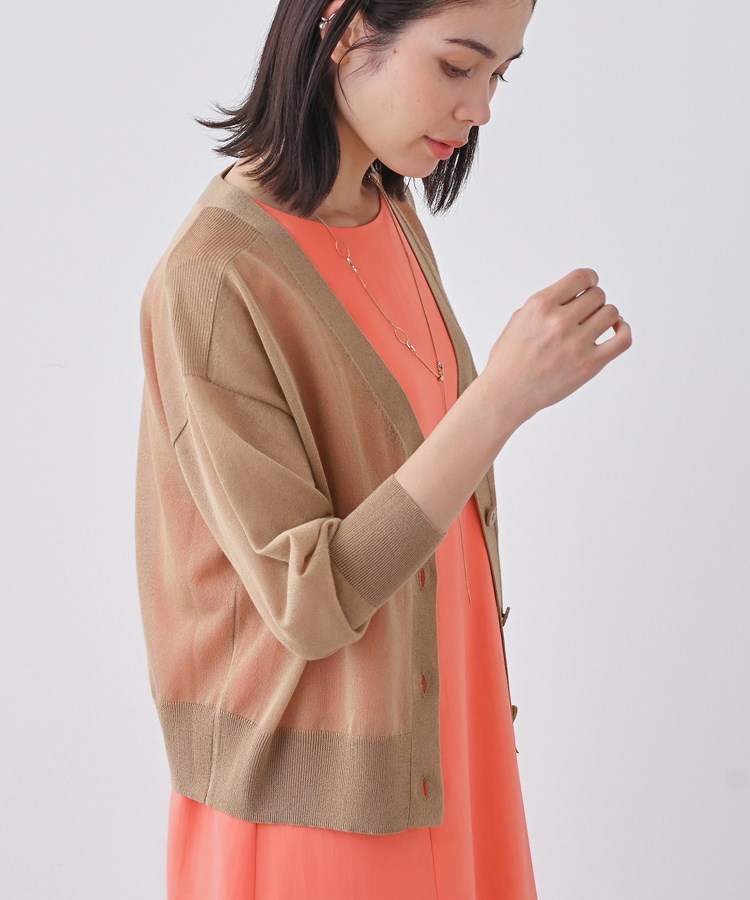 インディヴィ(INDIVI)の【大人シアーラメ】きれいめニットカーディガン14