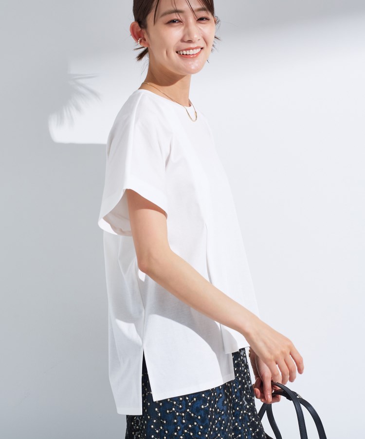インディヴィ(INDIVI)の【洗える／汗ジミ防止】バイカラー＆アシメヘム Tシャツ2