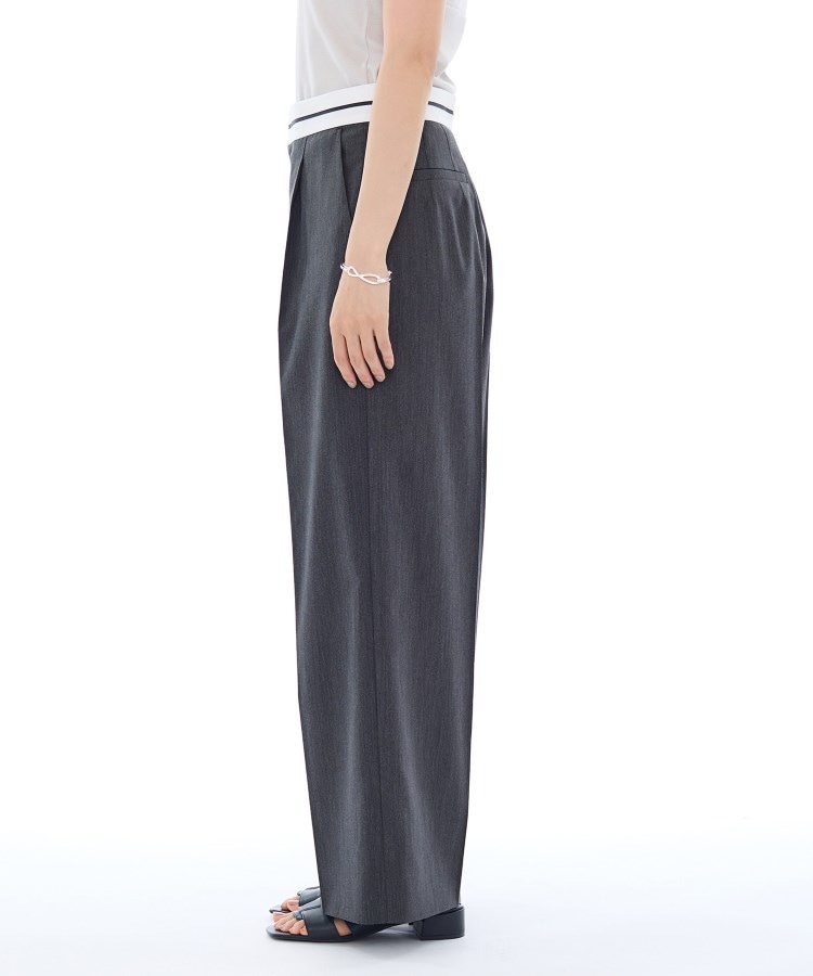 インディヴィ(INDIVI)のベルトデザインワイドパンツ11