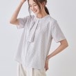 インディヴィ(INDIVI)の【洗える／UVケア】幾何学柄＆無地ボウタイブラウス ライトピンク(170)