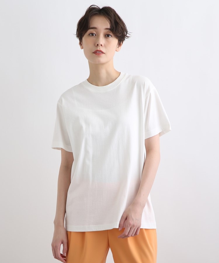 インディヴィ(INDIVI)の【WORLD for the World】バックプリント ロゴTシャツ2