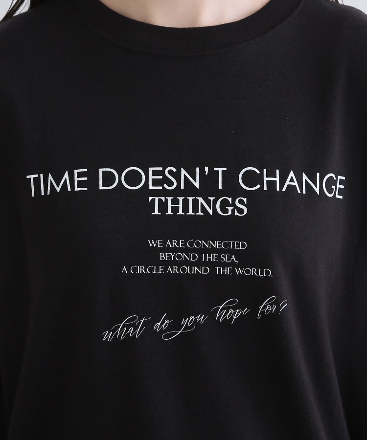 インディヴィ(INDIVI)の【WORLD for the World】ロゴプリント ロングTシャツ8