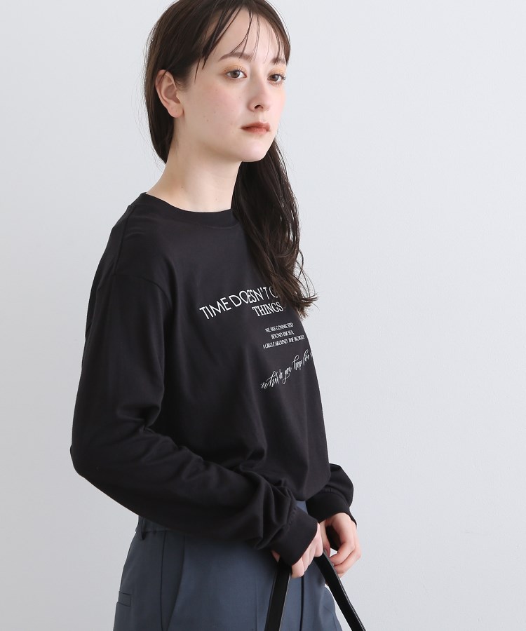 インディヴィ(INDIVI)の【WORLD for the World】ロゴプリント ロングTシャツ11