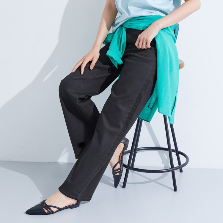 インディヴィ(INDIVI)の【新登場！褒められデニム】ワイドストレート デニムパンツ デニムパンツ
