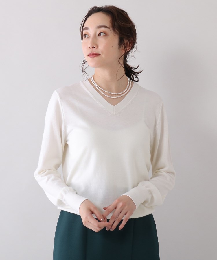 【美品】高級カシミヤ100%  デザイナーズハイゲージニットVネックセーター