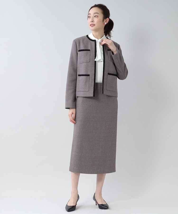 UNTITLED 黒コート　幅広い襟　Mサイズ(取り外し可能な紐つき) 日本製