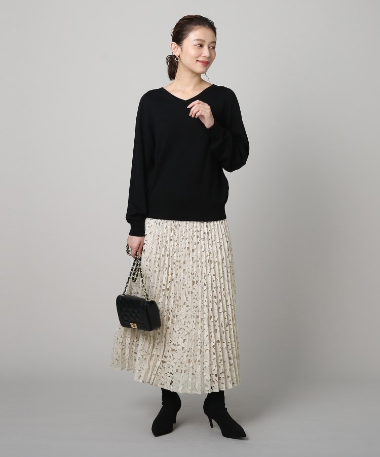 新品　アンタイトル★プリーツスカート　黒　サイズ3  シフォンスカート
