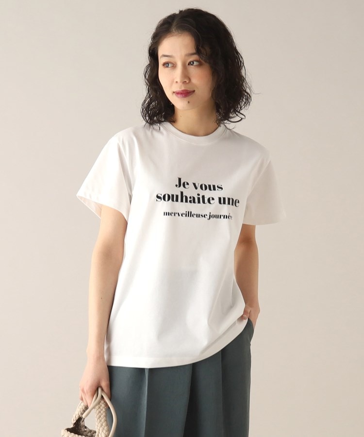 アンタイトル(UNTITLED)の【洗濯機で洗える】きれいめロゴTシャツ17