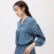 アンタイトル(UNTITLED)の【セットアップ可能/パウダータッチ】シルキーキュプラ スキッパーブラウス19