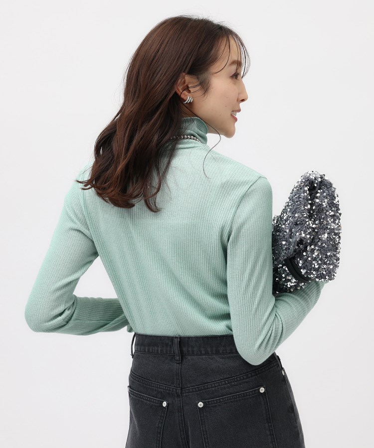 アンタイトル(UNTITLED)の【インナーにおすすめ】タートルネック テレコカットソー21