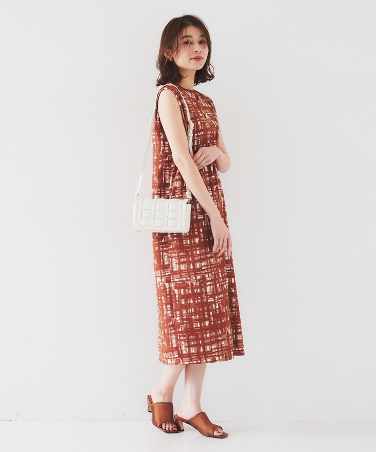 アンタイトル(UNTITLED)の【アンサンブル可能】チェックプリントワンピース6