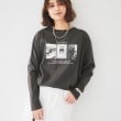 アンタイトル(UNTITLED)のプリントTシャツ チャコールグレー(114)