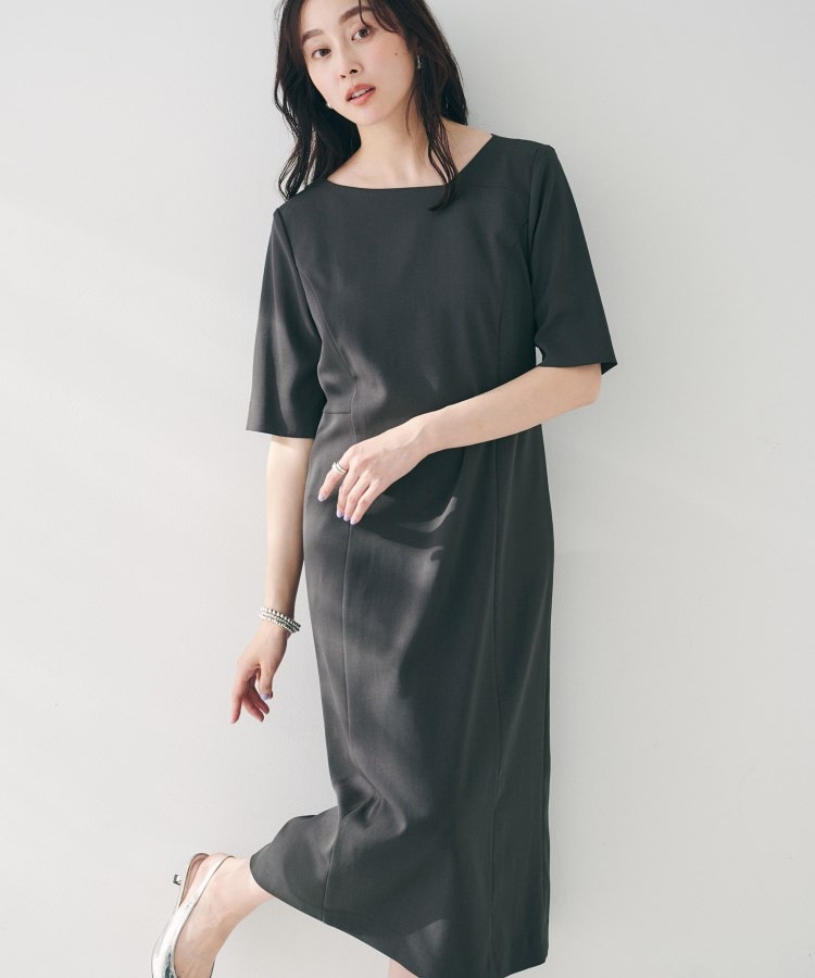 アンタイトル(UNTITLED)の【きれいめ/上品/夏ワンピ】アシメネックワンピース チャコールグレー(014)