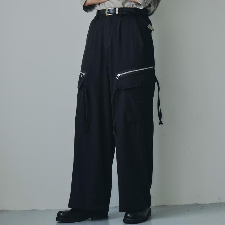 ティーケー タケオ キクチ(tk.TAKEO KIKUCHI)のAラインサイドZIPカーゴパンツ その他
