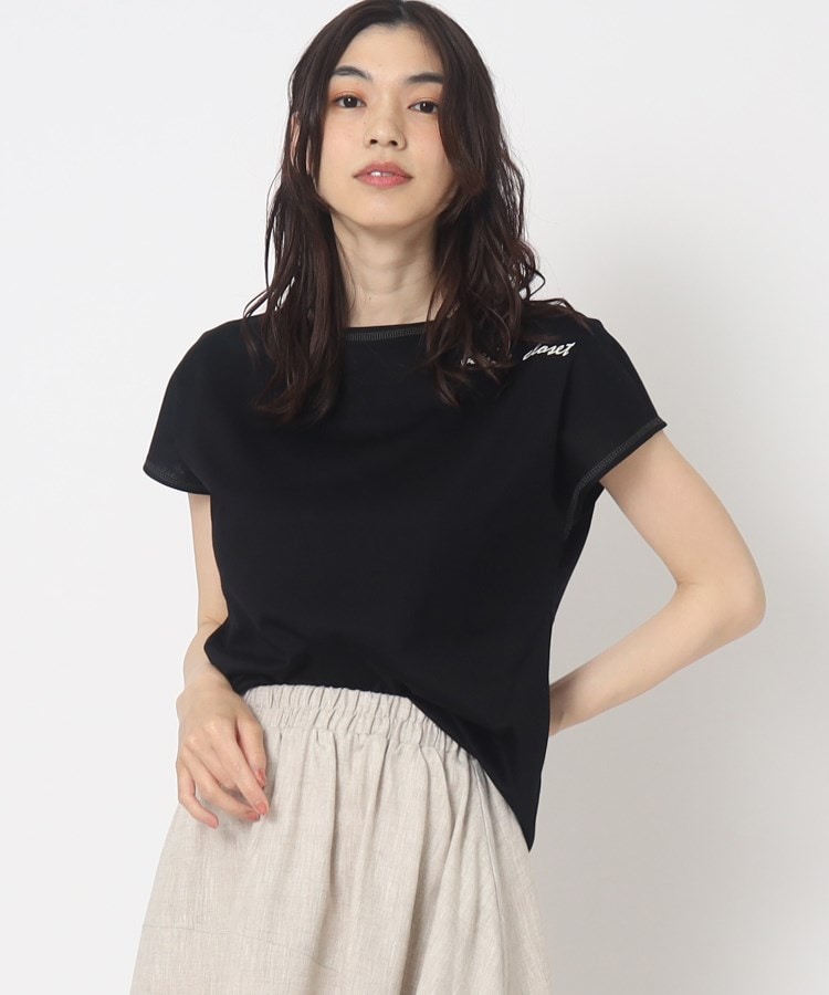 ベルスクローゼット(bellus closet)の【洗える】ロゴ入りフレンチスリーブTシャツ ブラック(019)