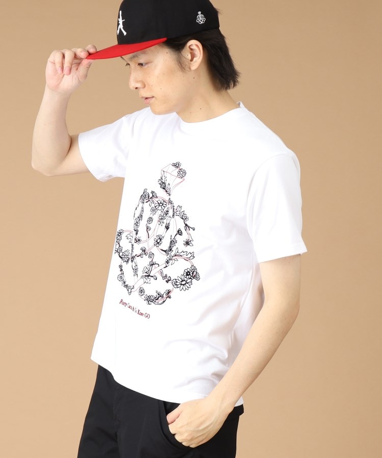 フォーティーカラッツアンドゴーニーゴ(40CARATS&525)のフラワーアンドマーク 半袖Tシャツ ホワイト(001)